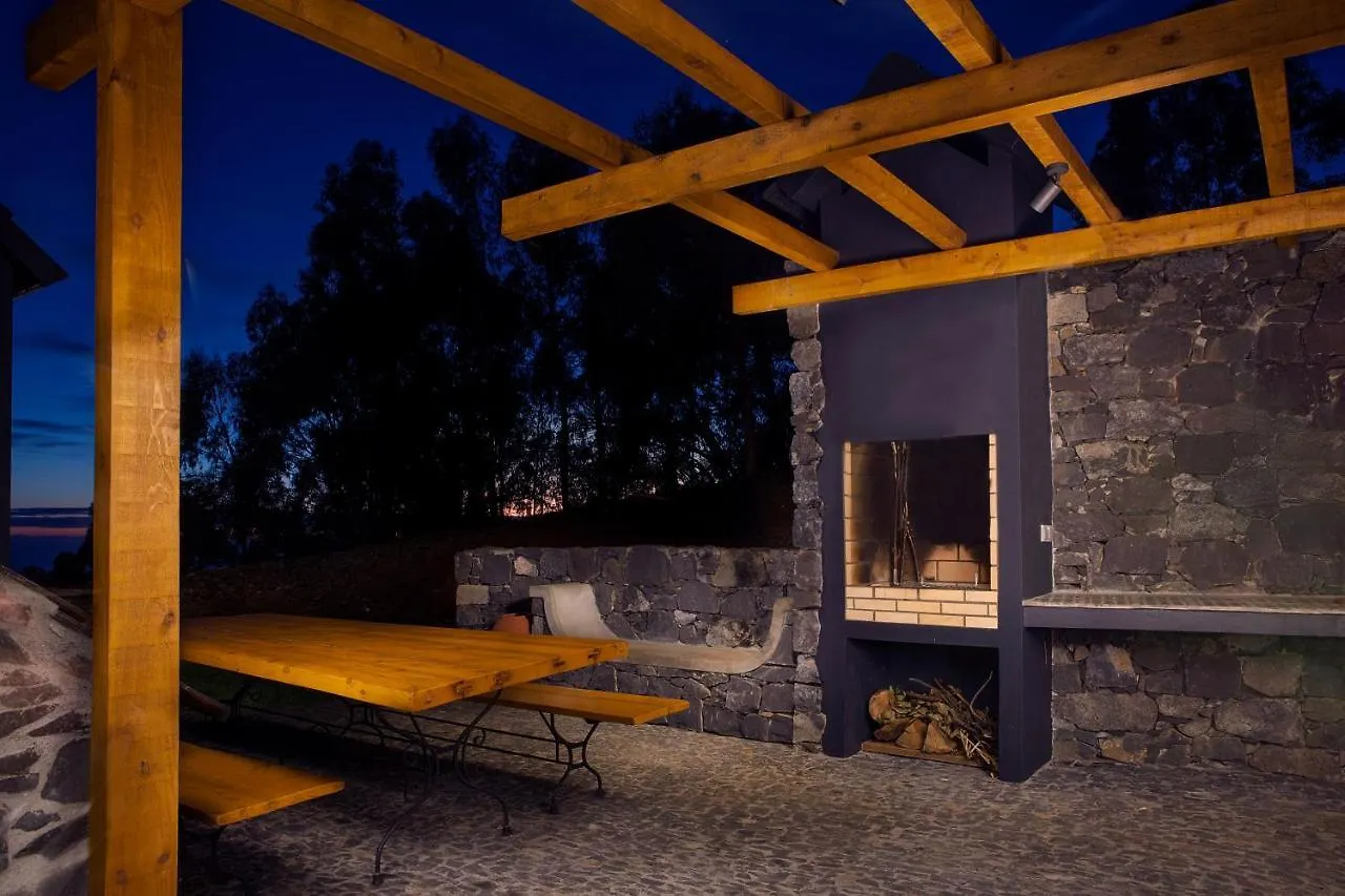 Palheiros Do Serrado By Real Vision Estreito Da Calheta Chalet